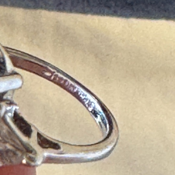 Radiant Blue Sapphire Silver Ring with Intricate Detailing - Picture 9 of 9